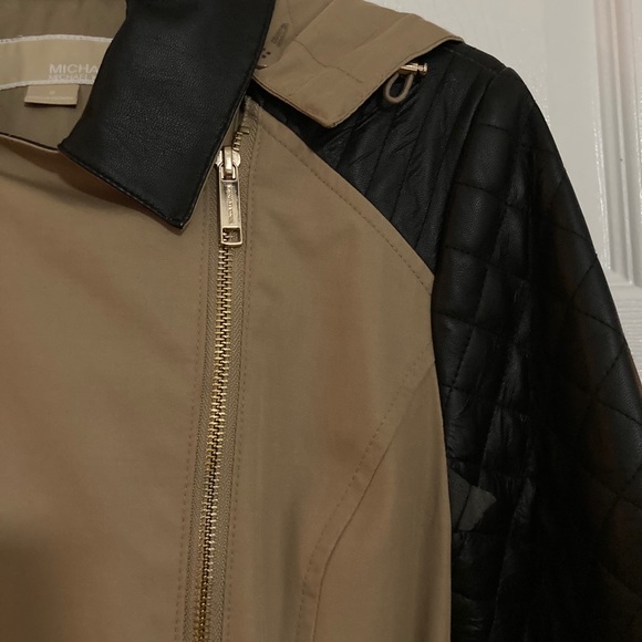 Michael Kors Womens jacket - Picture 2 of 5